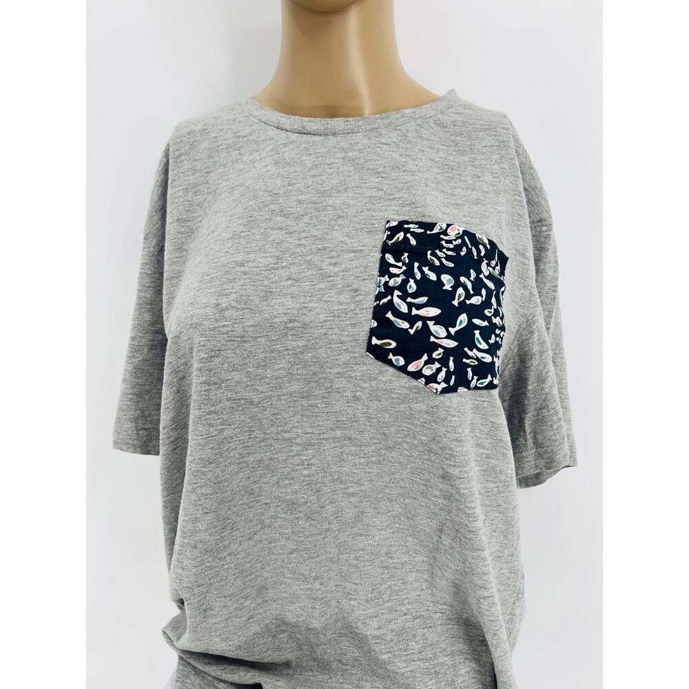 Gray T-Shirt with Fish‎ Print Pocket Casual Tee Size L Urban Pipeline